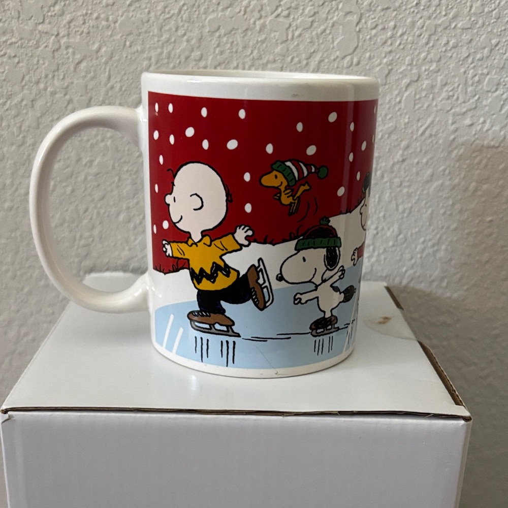 Peanuts Red and White Mug